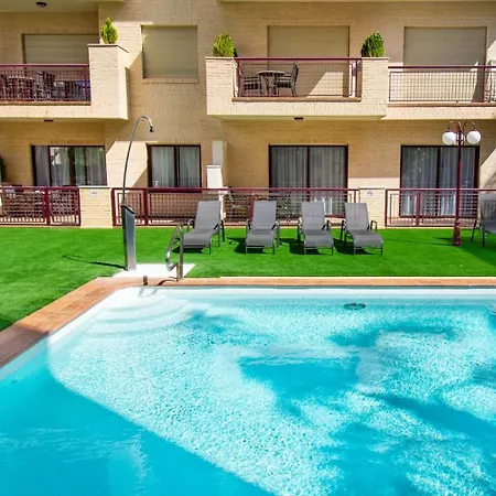 Albir Confort - Avenida 3 Dorm. Apartamento El Albir