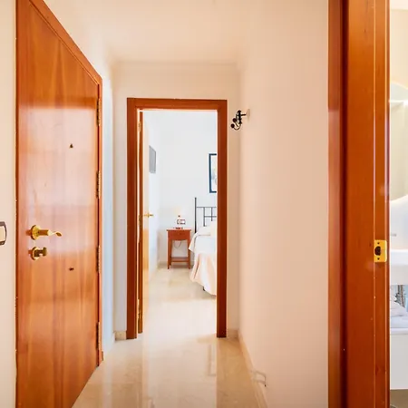 דירה Albir Confort 3 *